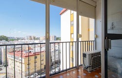 Sevilla, Andalusia 41010