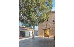 Valencia Capital, Valencian Community 46015