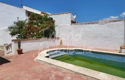 Fuente de Piedra, Andalusia 29520