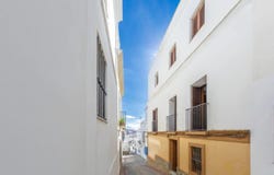 Tarifa, Andalusia 11380