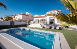 Adeje, Canary Islands 38679