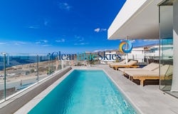 Adeje, Canary Islands 38678