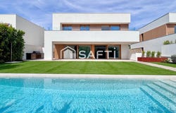 Sitges, Catalonia 08870