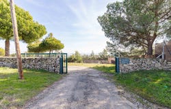 Valdemorillo, Community of Madrid 28210