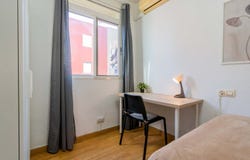 2 Carrer de Jaume II, Valencia, Valencian Community 46015