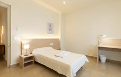 Carrer de Ciscar, Valencia, Valencian Community 46005