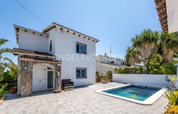 El Vendrell, Catalonia 43880