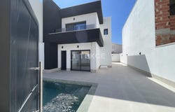 Almoradí, Valencia 03160