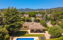 Cabrils, Catalonia 08348