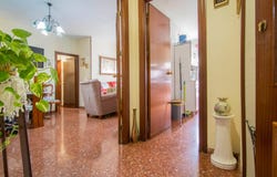 Sevilla, Andalusia 41015