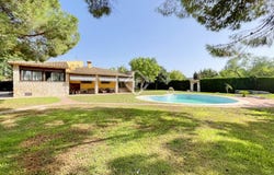 Mutxamel, Valencian Community 03110