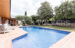Corbera de Llobregat, Catalonia 08757