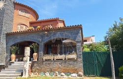 Roda de Barà, Catalonia 43883