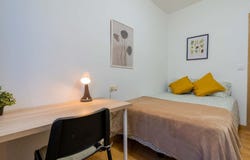 2 Carrer de Jaume II, Valencia, Valencian Community 46015