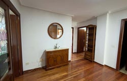 Leon, Castilla y León 24004