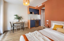 Carrer de lArquitecte Alfaro, Valencia, Valencian Community 46011