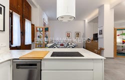 Valencia Capital, Valencian Community 46009