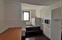 Cornella de Llobregat, Catalonia 08940