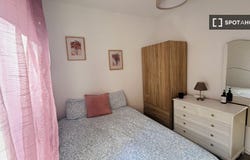 barcelona, Catalonia 08042