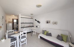 Antigua, Canary Islands 35610