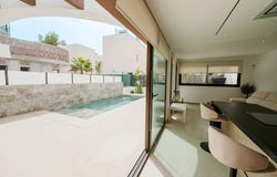 Almoradí, Alicante 03160