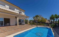 El Vendrell, Catalonia 43700