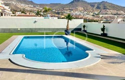 Adeje, Canary Islands 38679