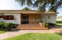 Torrent, Valencian Community 46900