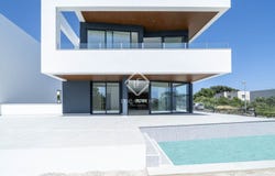 Cambrils, Catalonia 43850