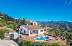 Sayalonga, Andalucía