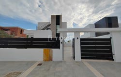 Alicante, Playa de San Juan, Alicante, Valencian Community 03550