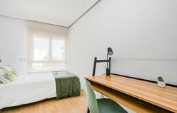Avenida General Palacio, Getafe, Community of Madrid 28902