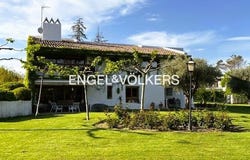 Pozuelo de Alarcón, Community of Madrid 28223