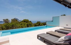 Cala Carbo, The Balearic Islands 07469