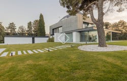 Pozuelo de Alarcon, Community of Madrid 28223