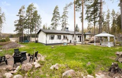 Pyhtäänkuja 12, Pyhtää, Kymenlaakso 49270