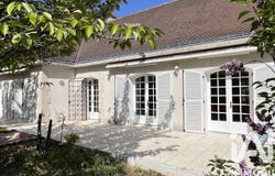 Amboise, Centre-Val de Loire 37400