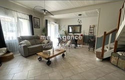 Moutiers-Sur-Le-Lay, Pays de la Loire 85320