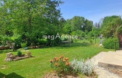 Sens, Bourgogne 89100