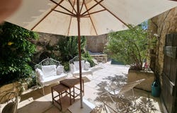 Le Barroux, Provence-Alpes-Côte-d'Azur 84330