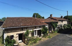 Champagne-Mouton, Poitou-Charentes 16350