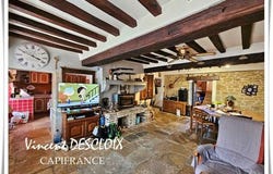 POUILLY EN AUXOIS, Bourgogne 21320
