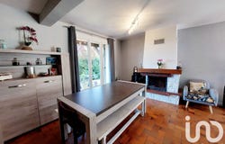 Cerisiers, Bourgogne-Franche-Comté 89320