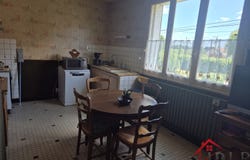 Roches-sur-Marne, Grand Est 52410