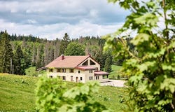 LAMOURA, Bourgogne-Franche-Comté 39310