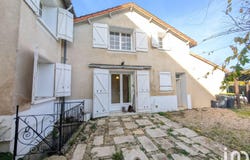LUSSAC-LES-CHÂTEAUX, Nouvelle-Aquitaine 86320