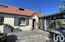 Goderville, Normandy 76110