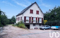 Autun, Bourgogne-Franche-Comté 71400