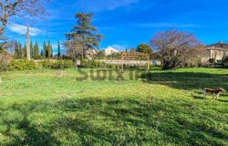 Uzès, Occitanie 30700