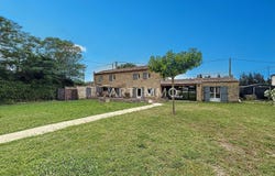 Lagnes, Provence-Alpes-Côte-d'Azur 84800